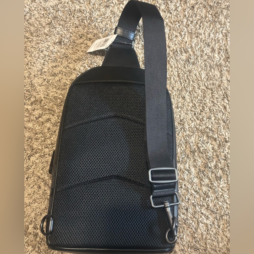 Cross body man coach bag black